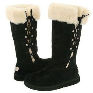 UGG - Upside Black Side-lace Up Sheepskin Boot